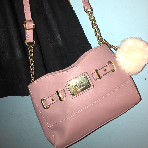 Nicole Purse! - Picture 2 of 4